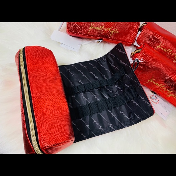 Foldover pouch kendall & kylie - Picture 3 of 4